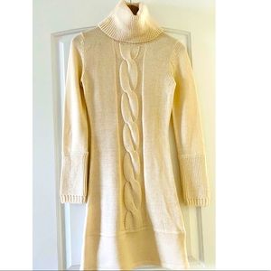 NWT BEBE ivory cable knit sweater dress size XS